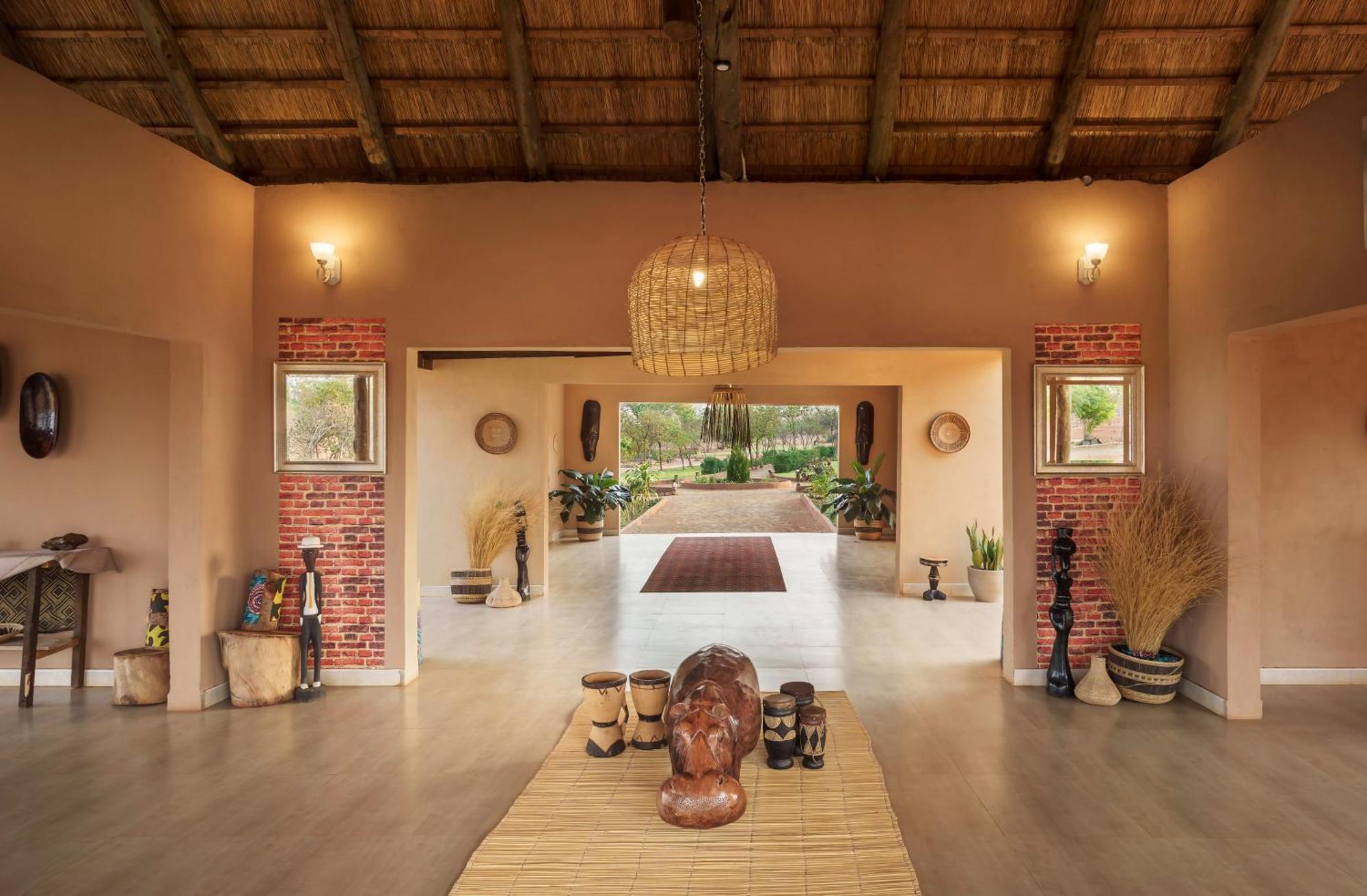 The Nkhosi Livingstone Lodge And Spa Εξωτερικό φωτογραφία