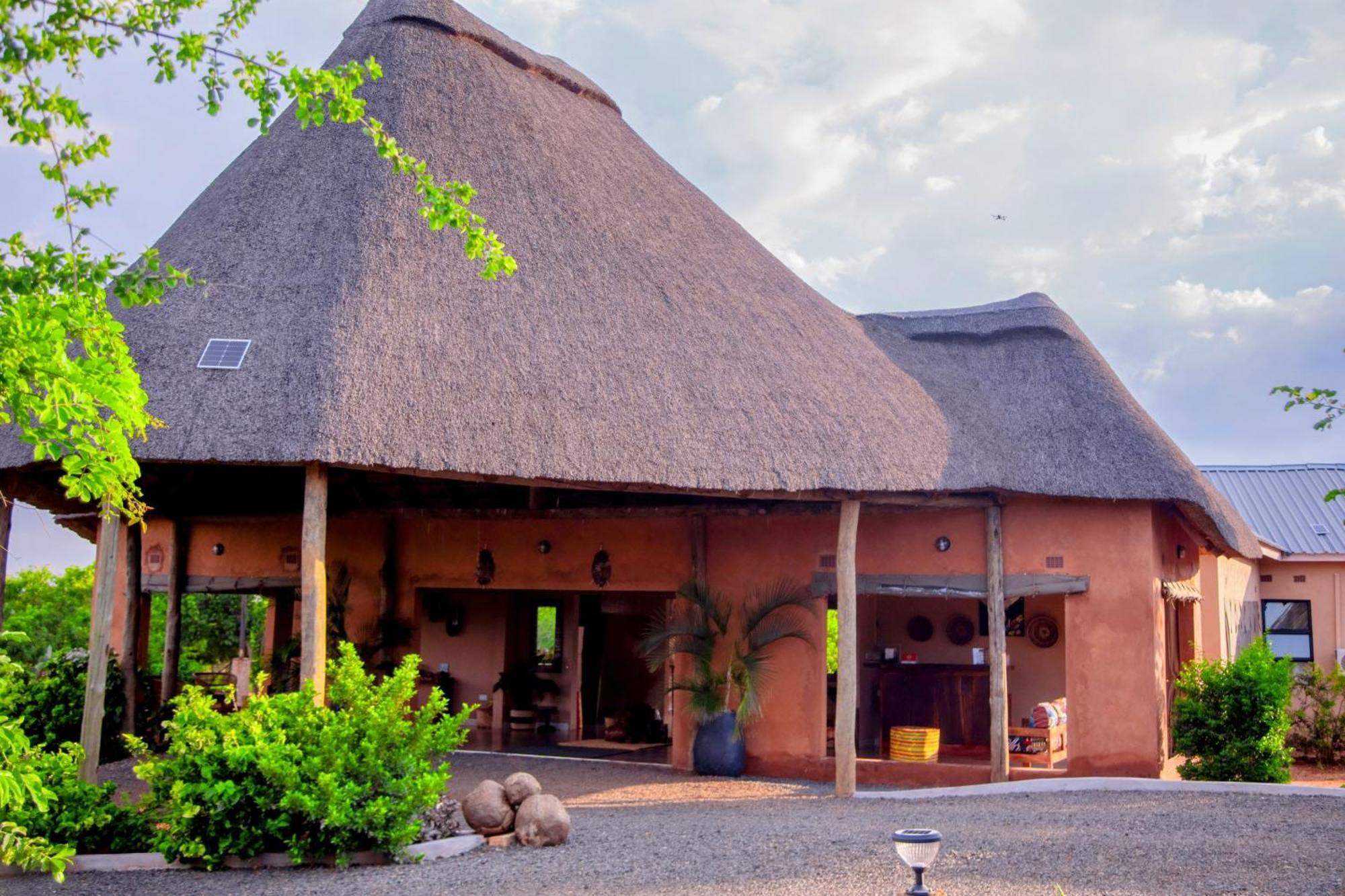 The Nkhosi Livingstone Lodge And Spa Εξωτερικό φωτογραφία